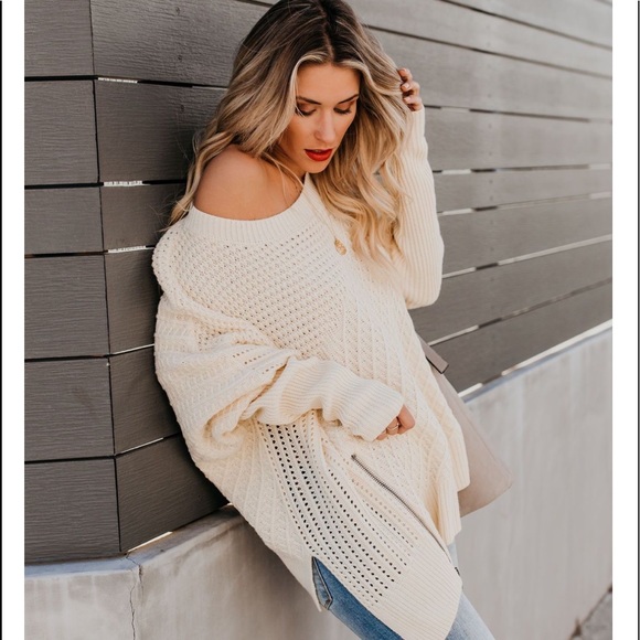 MAXINE | Zipper Sweater in Mountain White | - Picture 3 of 8